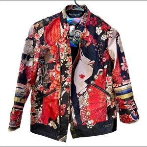 Desigual jacket size 40. Like new.